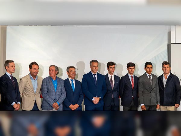 Presentaron el cartel del d�a 30