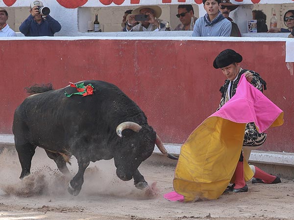 El Zapata inicia el festejo