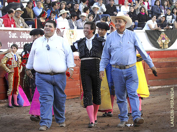 Sa�l y su tarde memorable en Jalpa