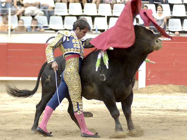 Excelente pase de pecho