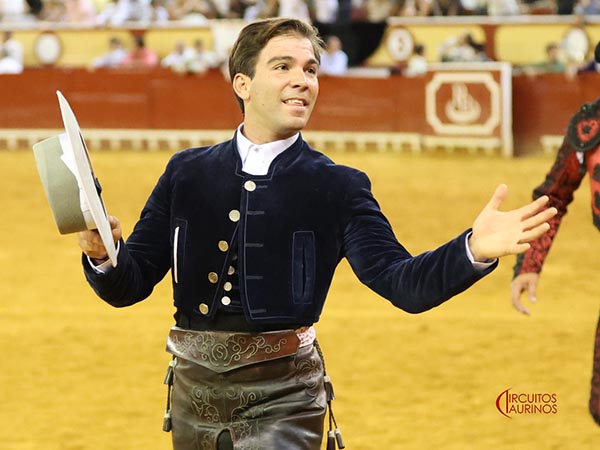 Sebasti�n, en la vuelta