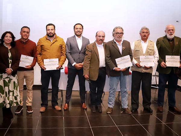 Reconocimientos a participantes