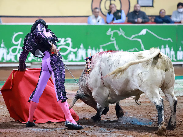 H�ctor Guti�rrez