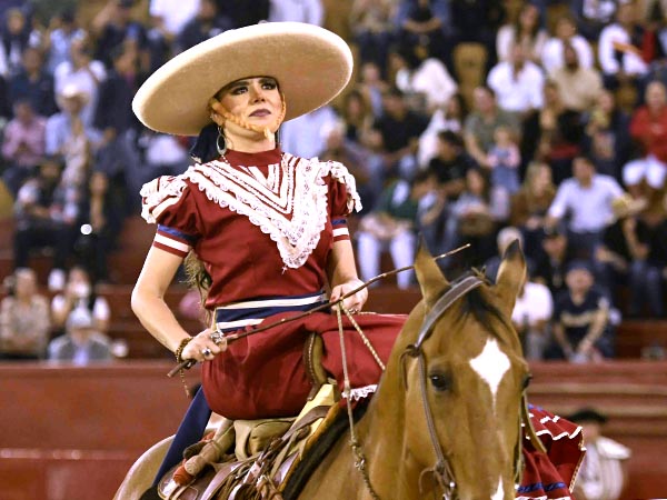 Adelita en pase�llo