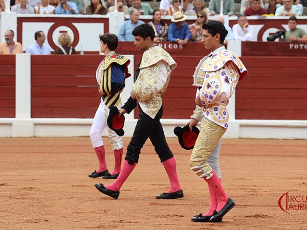 La tercia en el pase�llo