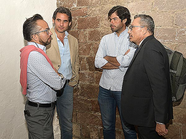 Pl�ticas en cuadrillas
