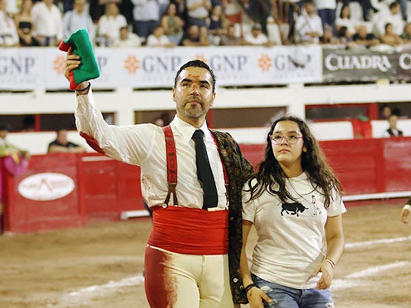 Abraham Carranza, ovacionado en la vuelta