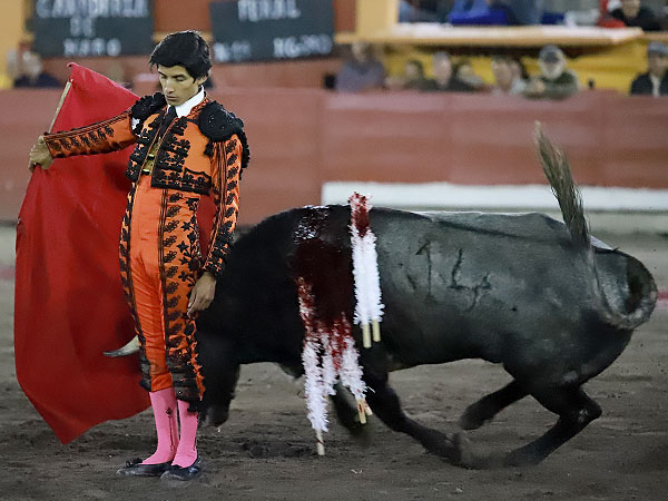 Valiente inicio