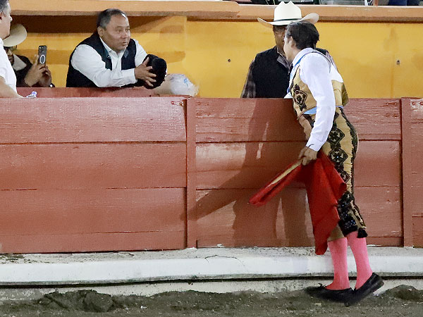 Al taurino presidente Javier Rivera