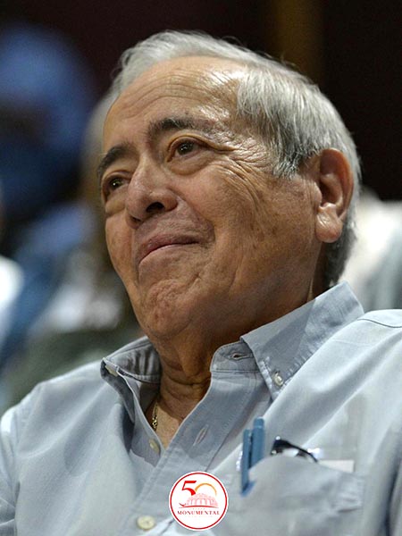 �scar Fern�ndez, decano periodista