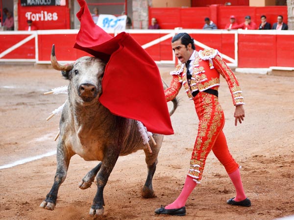 Abrochando la tanda