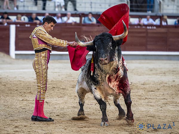 Capa espectacular del ejemplar