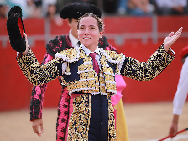 Fuerte Ovaci�n en la vuelta