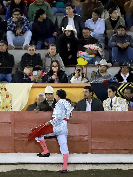 Al apoderado Rafel Ortega