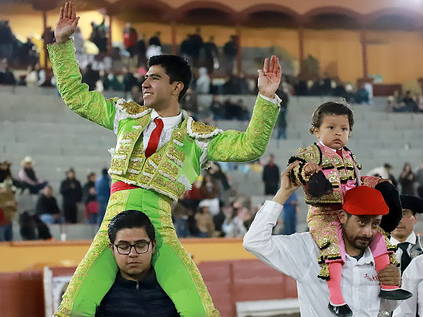 Jes&uacute;s Sosa triunfa en Apizaco