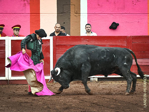 El recibo de Isa�as a su primero