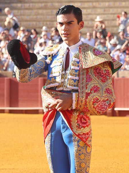 Montera en mano