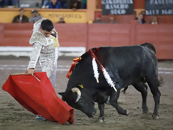 Humillado y entregado
