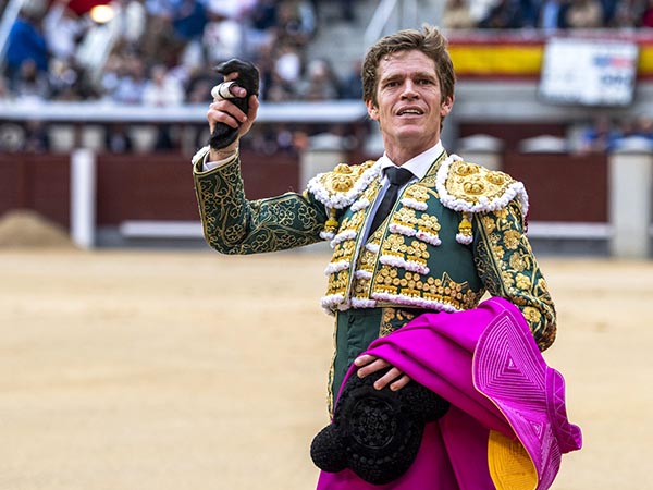 La generocidad recay� en Borja