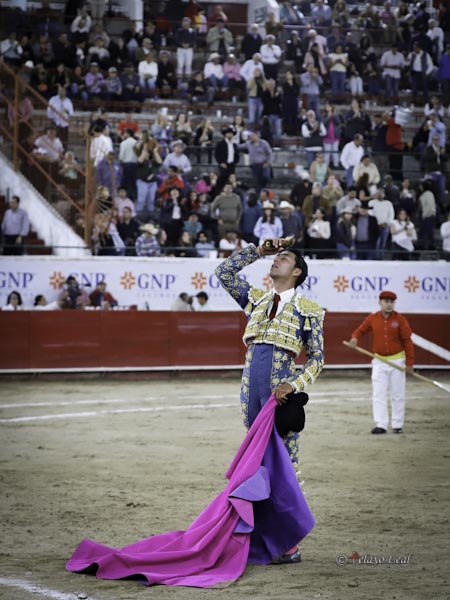 Trofeo en mano