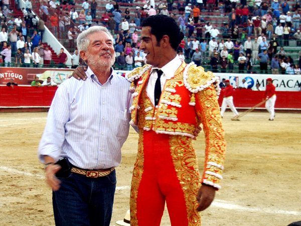 Felices torero y ganadero