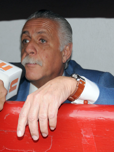 Herrer�as otra vez al frente