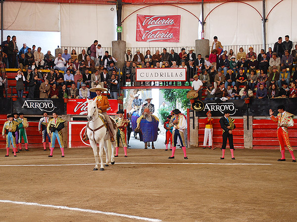 �ltimo pase�llo y plaza llena