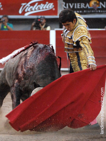 Por el pit�n izquierdo