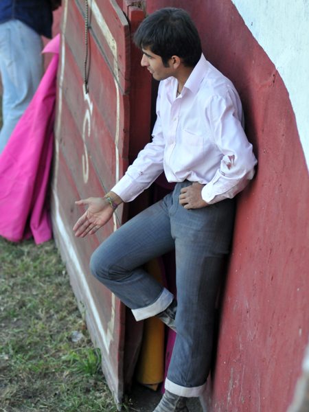 Joselito dando indicaciones