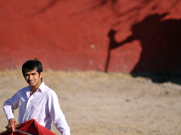 Escuchando al ganadero.