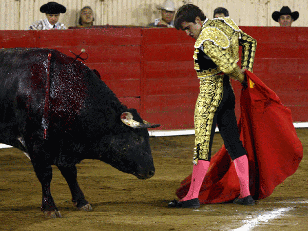 Arturo Mac�as estuvo muy dispuesto