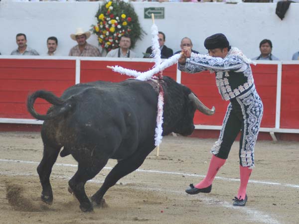 Excelente par de Sergio Gonz�lez