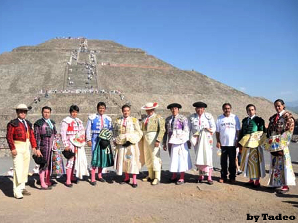 Toreros en Teotihuac�n (T.A.)