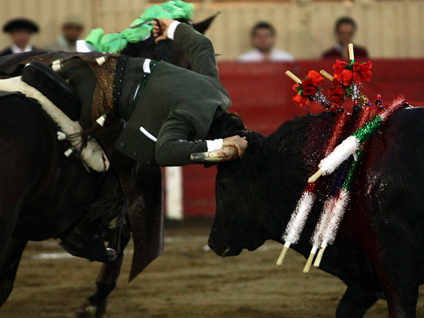 Cerca de los pitones