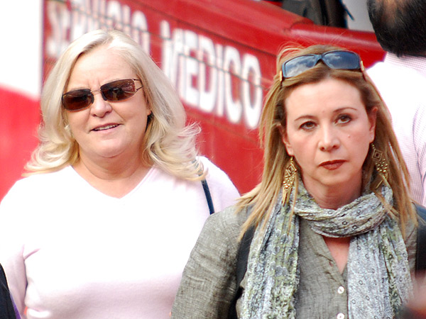 Raquel Mart�nez y Karla S�nchez