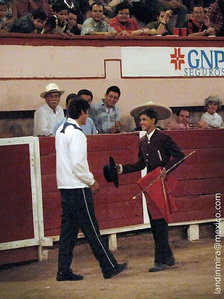 Brindis a Efr�n Rosales