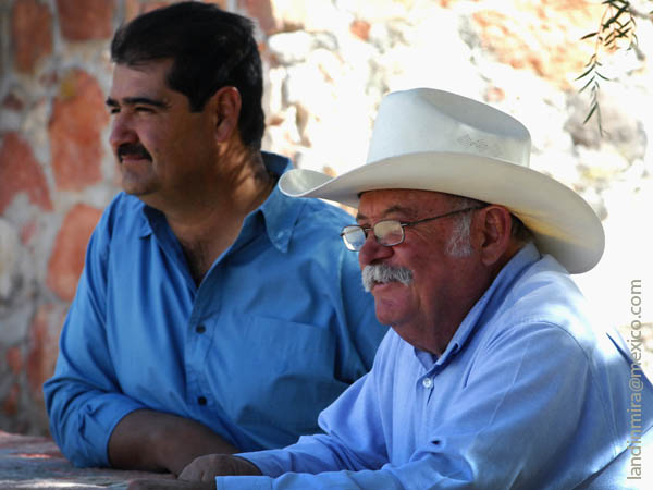 Jos� Guadalupe y el ganadero