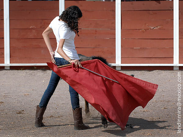 Valiente, Florencia Ortega