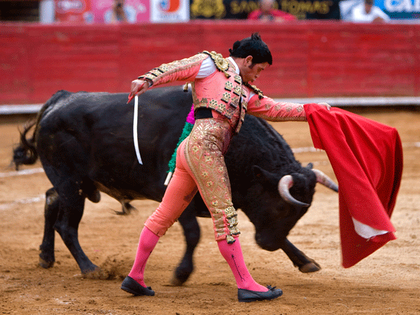 Perfilando su remate