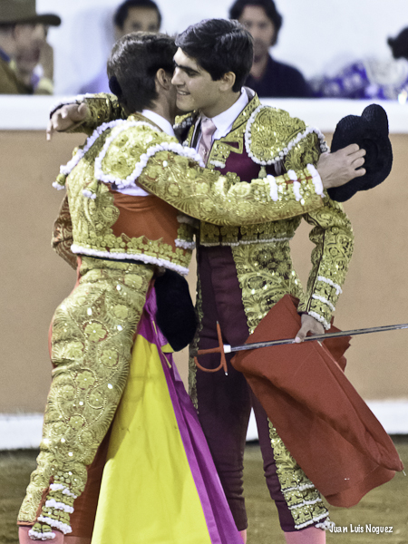 Brindis de admiraci�n