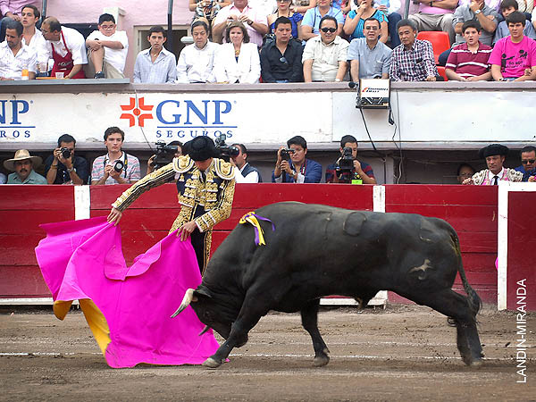 Abri� boca Castella