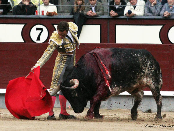 Discreto en su actuaci�n