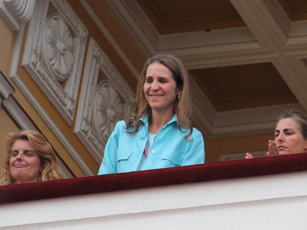 La montera hasta el Palco Real