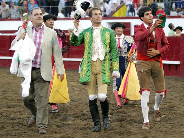 Telles, Valdao y el ganadero