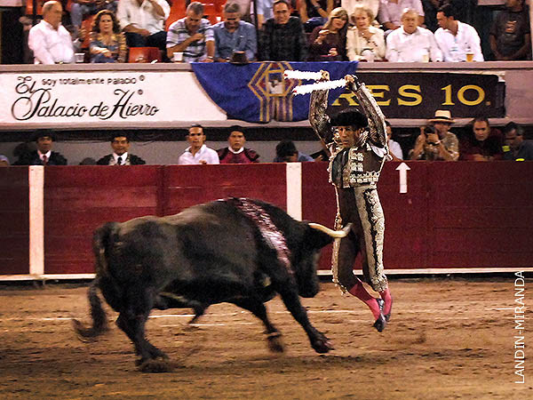 Gusto de saludar de nuevo a Ra�l