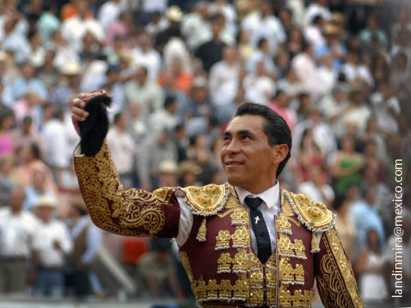 Una oreja para Zotoluco