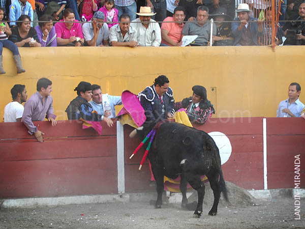 Alcanzado en el burladero