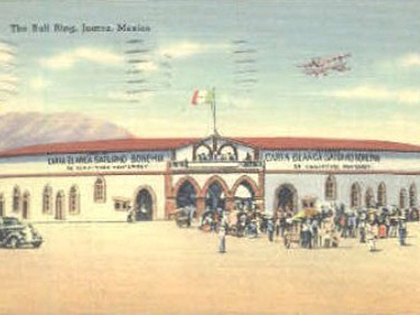 Las afueras de la plaza 