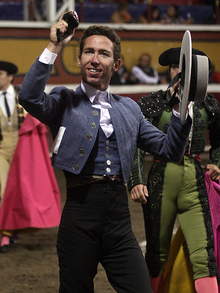 Leonardo cort� la primera