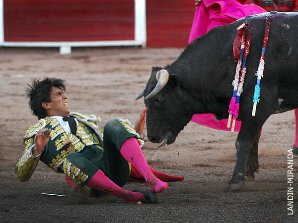 Prendido de fea manera